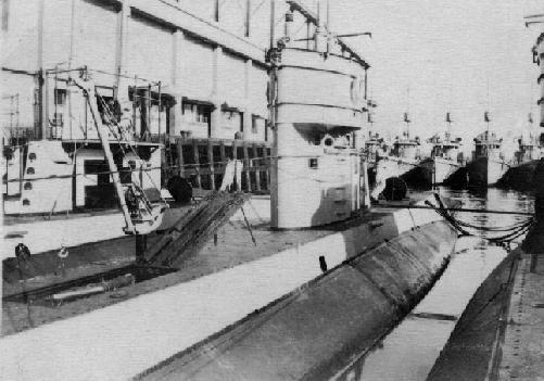 Uss F-3 tied up inboard of the USS H-3