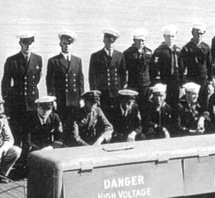 USS Tuna SS 203 crew