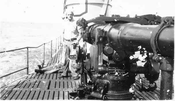 S-37 crewman with deckgun