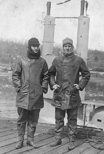 Captain and XO USS G-4 SS 26, 1917