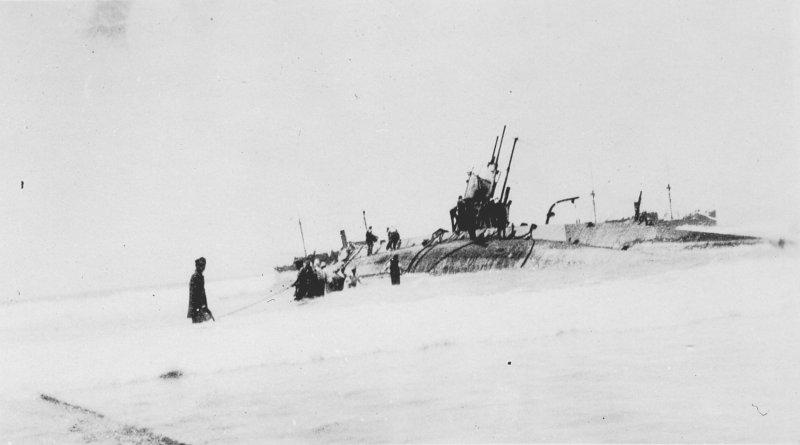 USS H-1 aground