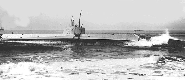 USS F-1 aground