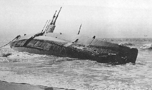 USS F-1 aground