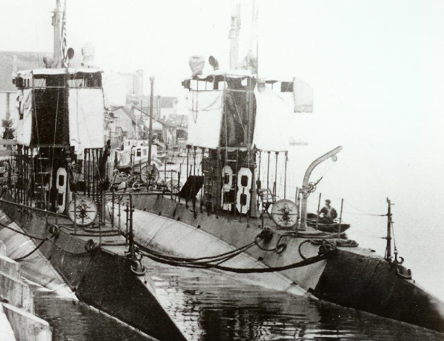 USS H-1 & USS H-2 in Coos Bay, Oregon