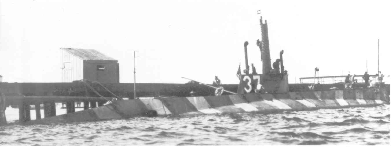 USS K-6 in WW I Camouflage