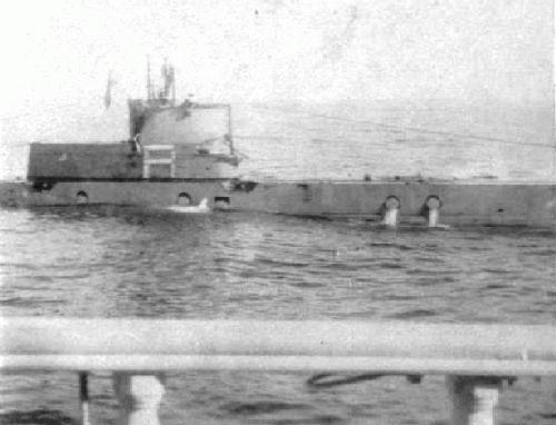 USS L-8 from the deck of the USS Whittemore