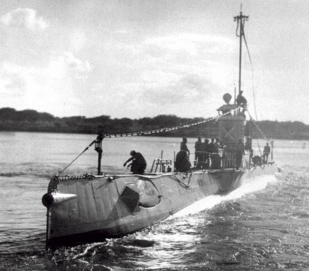 USS R-12 backing out of her mooring