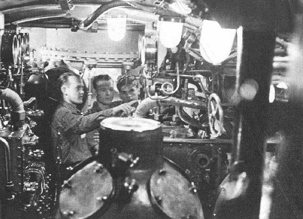 USS S-20 engineroom