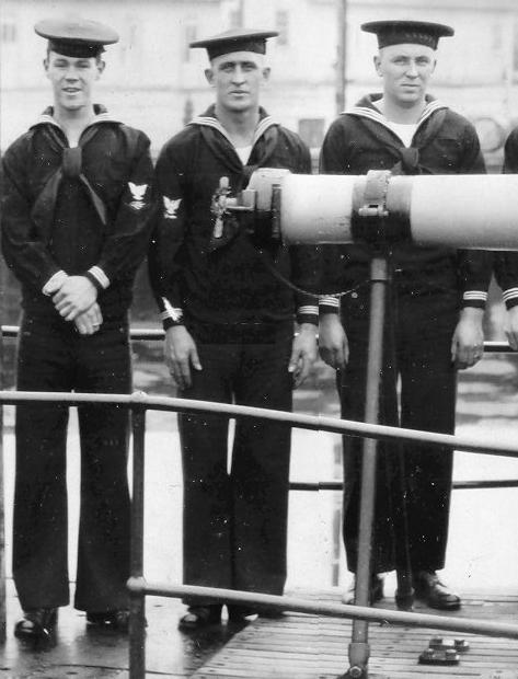 USS S-3 crew