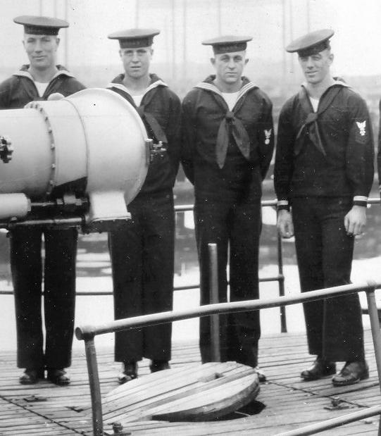 USS S-3 crew