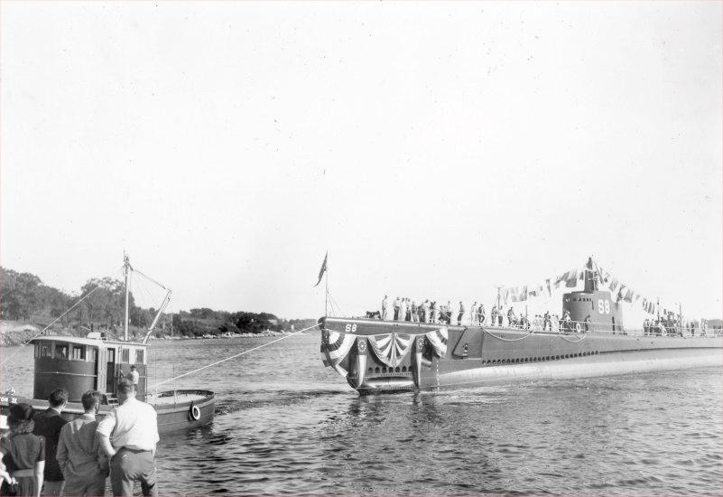 USS Saury SS 189 Just launched Aug 29, 1938.