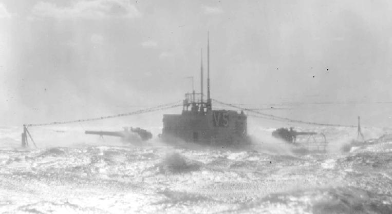 USS Narwhal SS 167 in heavy seas