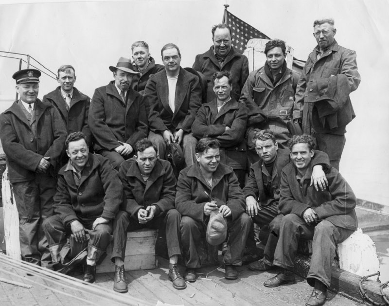 Wilkins crew before the expedition